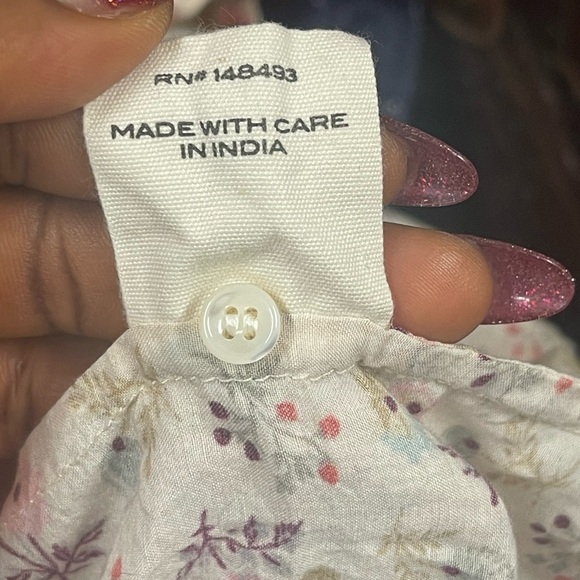 Doen June Top in Feathered Floral - Picture 11 of 11